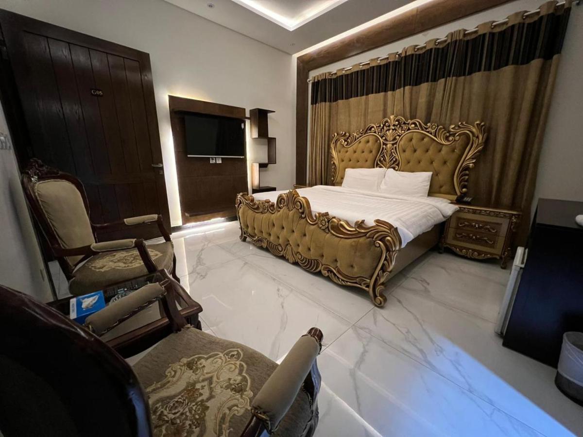 Palm Tree Hotel Lahore Exterior photo